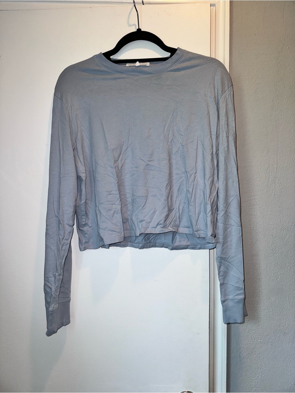 Skin Worldwide x Andreea Ali 100% Pima Cotton Cropped Long Sleeve Shirt